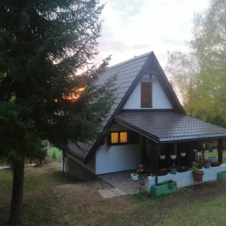 House Nature Сasa de vacaciones Ravna Gora